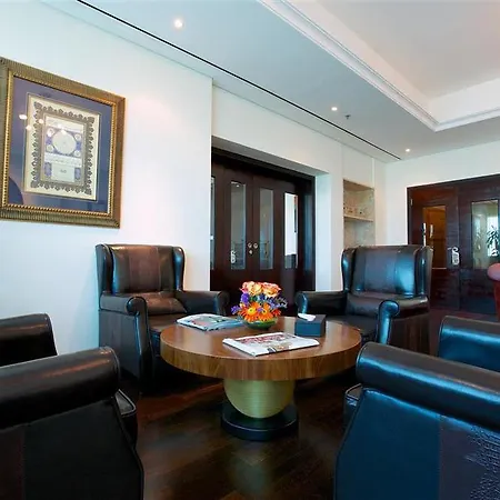 Tamani Marina Hotel & Apartments 